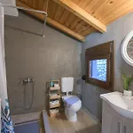 εlena Villa Eláti