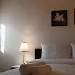 εlena Villa
